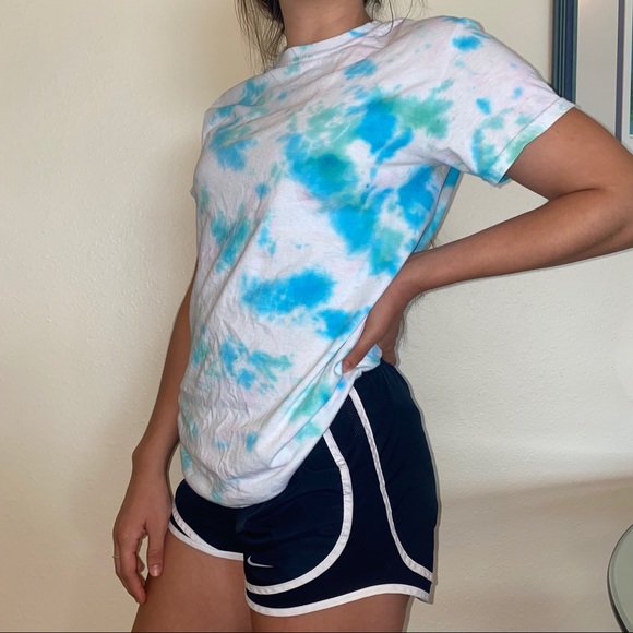 Upcycled hand tie dye tshirt - Picture 1 of 5